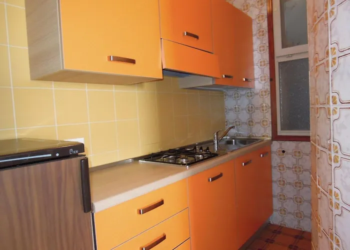 Apartment Cozy With Shared Pool *